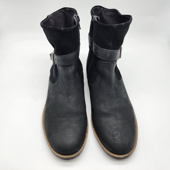 Clarks Camzin Strap Ankle Boots Black Leather Side Zip Buckle Bootie Size 8.5M - Picture 2 of 10